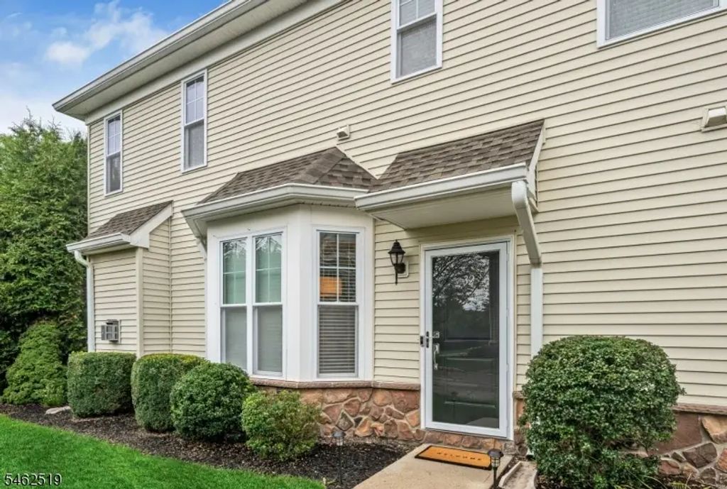 32 Dogwood Ln, Wanaque Boro