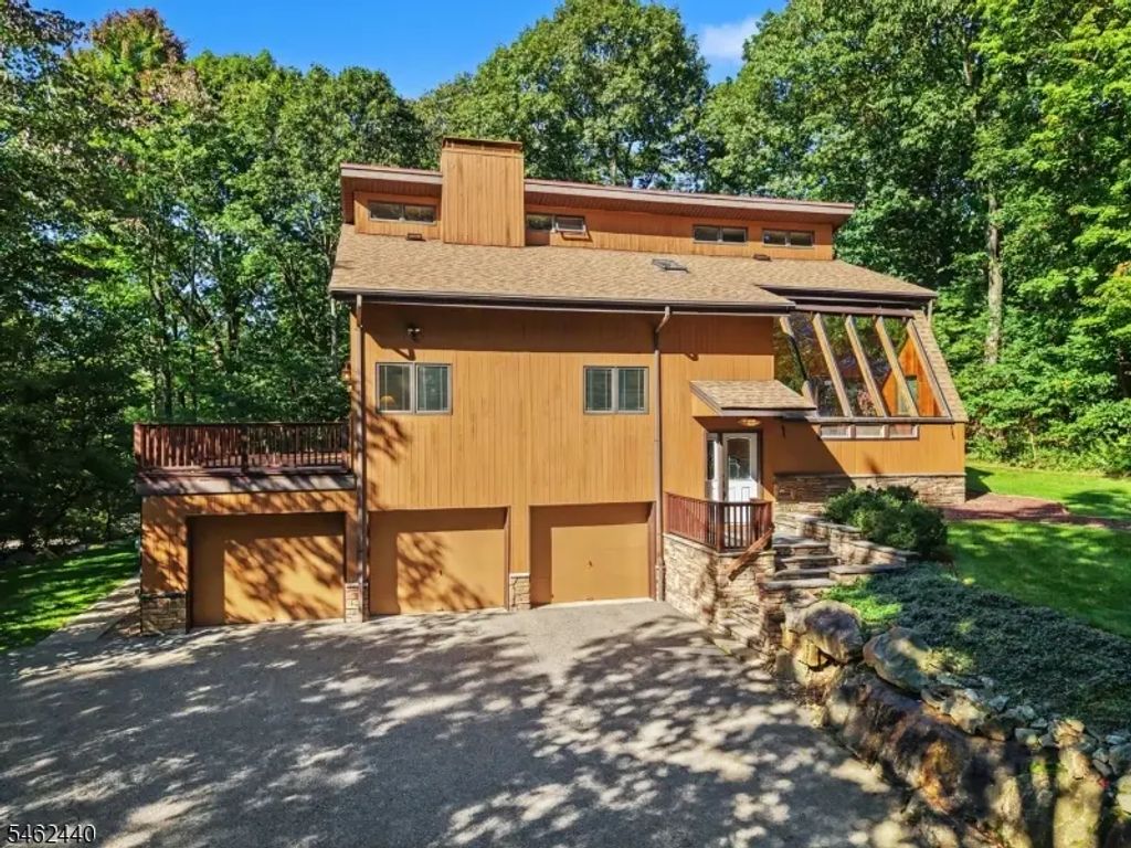 5 Allen Dr, Kinnelon Boro