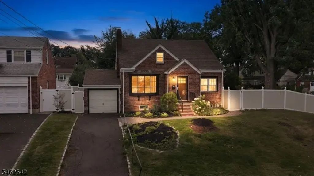 303 Huntington Rd, Union Twp.