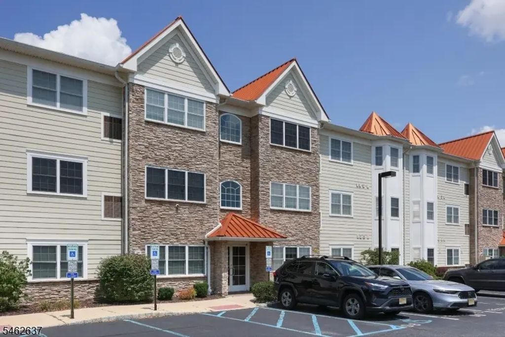 1400 Saint Georges Ave, Woodbridge Twp.