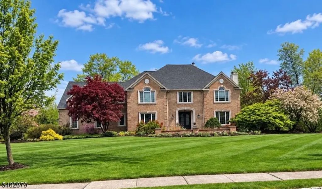 20 Kingsbrook Ct, Randolph Twp.
