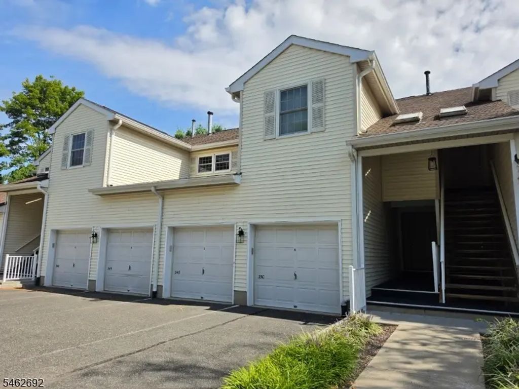 346 Potomac Dr, Bernards Twp.