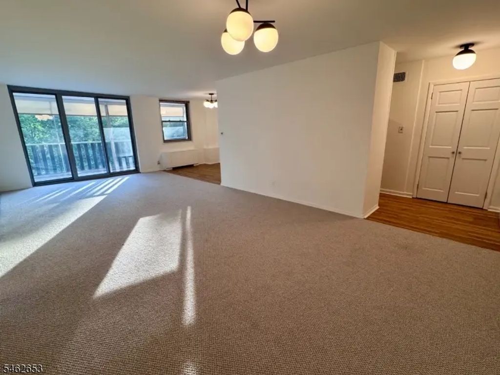 530 Valley Rd, Montclair Twp.