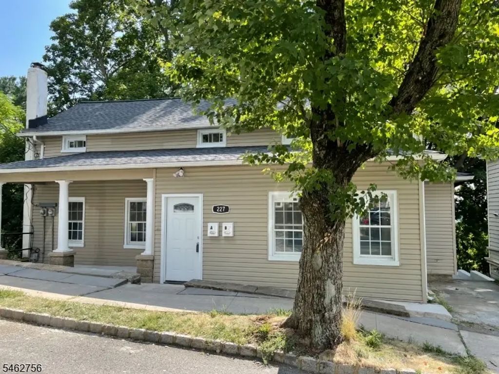 227 William St, Boonton Town
