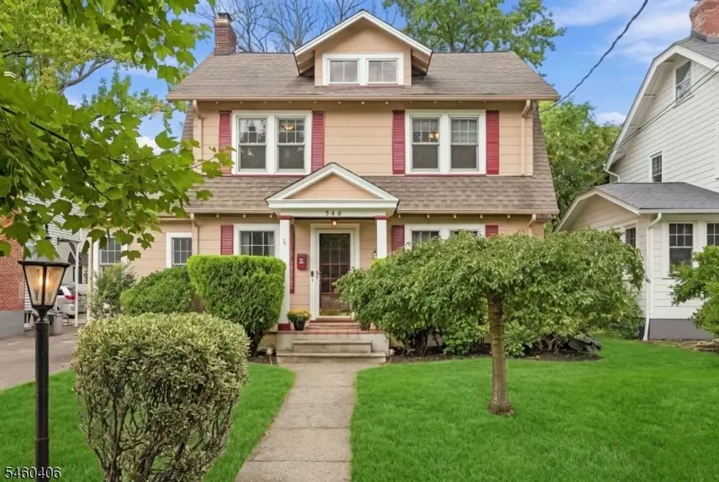 548 Hort St, Westfield Town