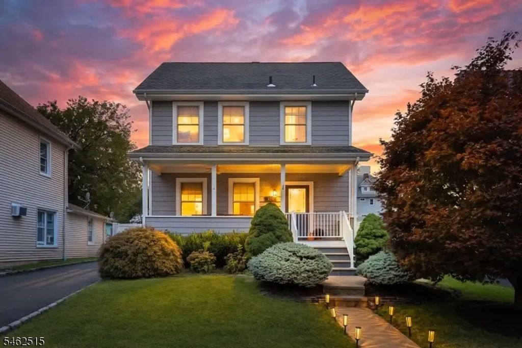 528 Downer Street, Westfield Town