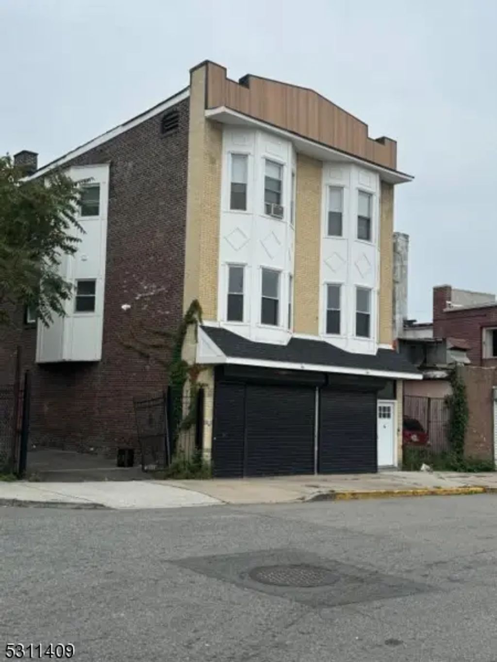 4 Winans St, East Orange City