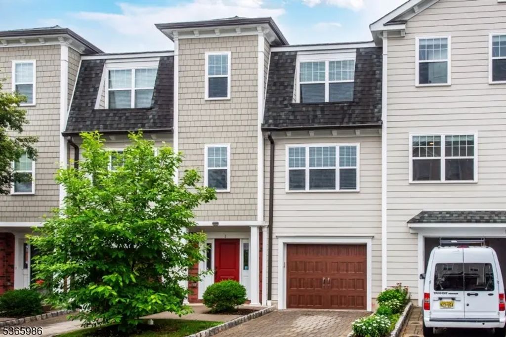 6 Elm St, Madison Boro