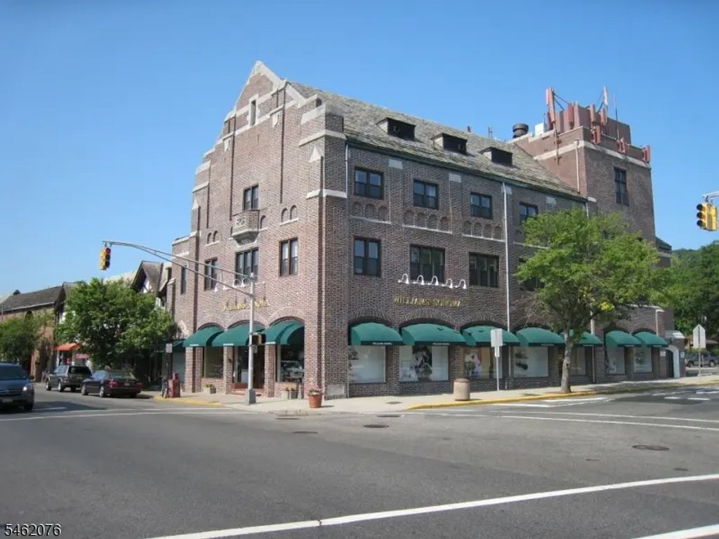 248 Lorraine Ave, Suite 4, Montclair Twp.