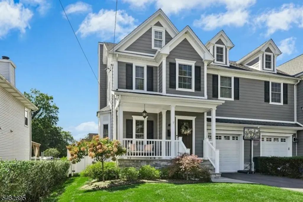 215 Palsted Ave, Westfield Town