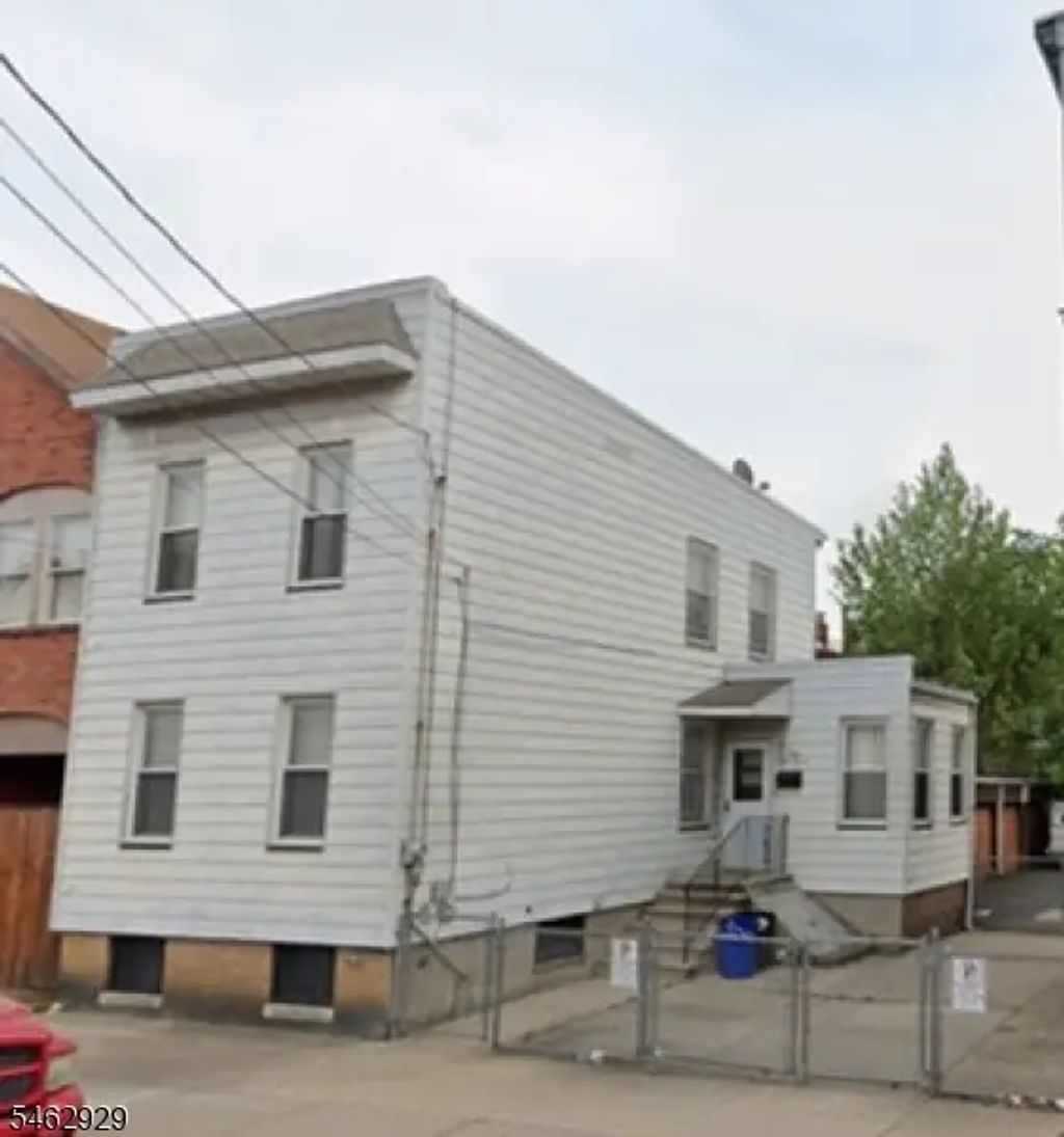 204 Jefferson St, Newark City