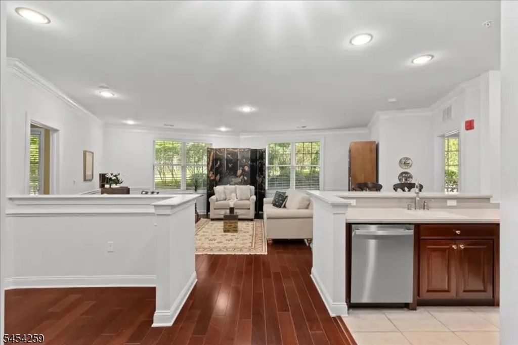 363 Victoria Drive, Bridgewater Twp.