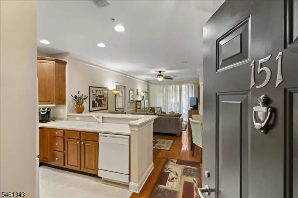 151 Victoria Dr, Bridgewater Twp.