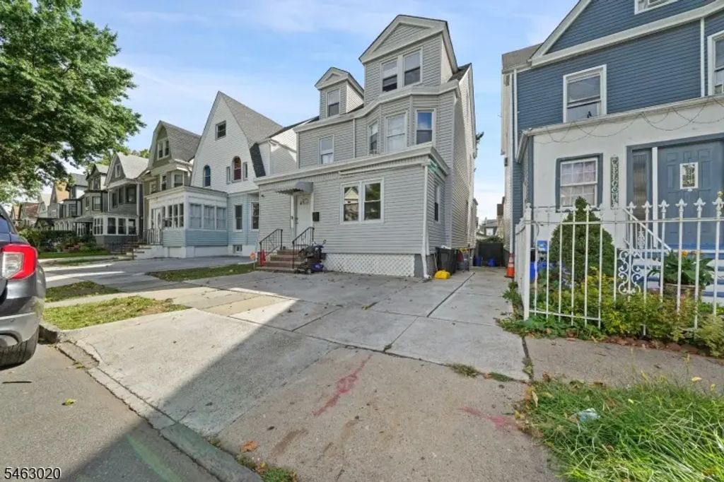 142 Greenwood Ave, East Orange City