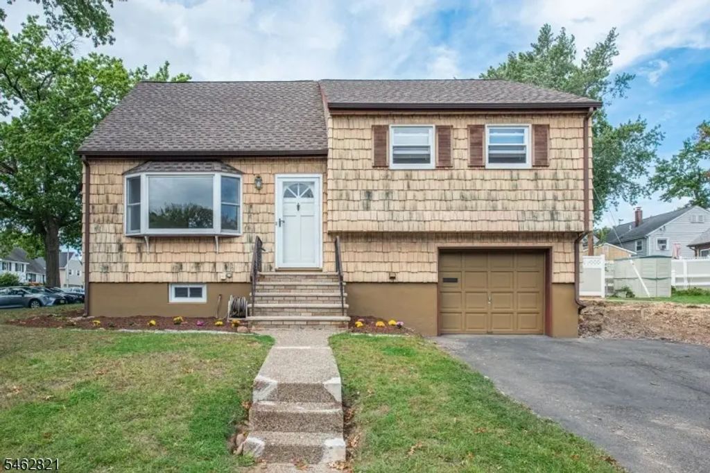 115 Beverly Rd, Bloomfield Twp.