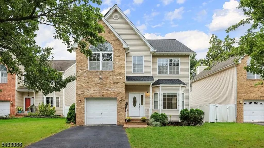 4 Paul Pl, Fanwood Boro