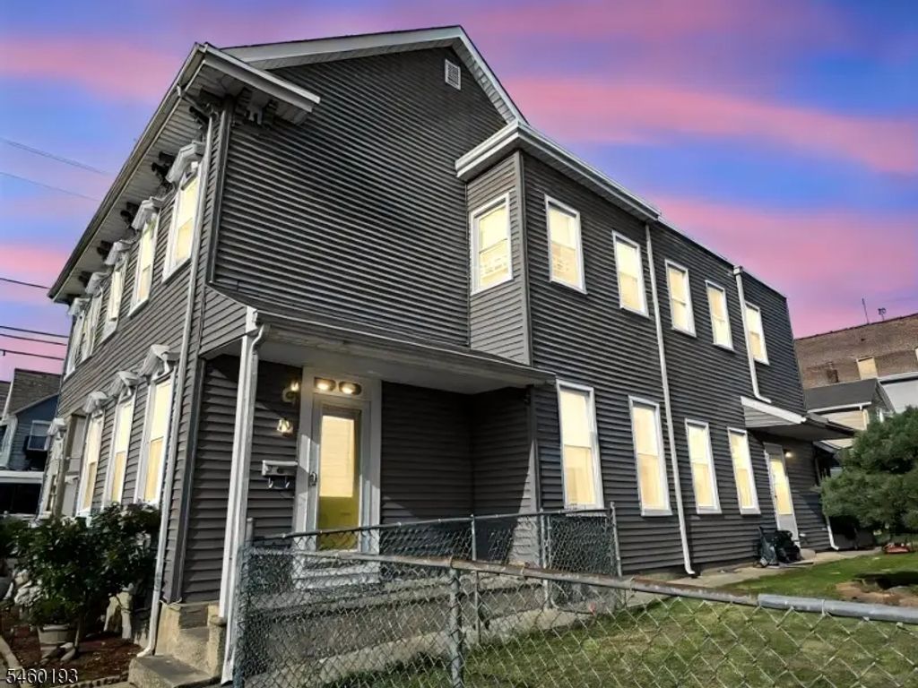 87-89 Lewis St146 Hudson St, Phillipsburg Town