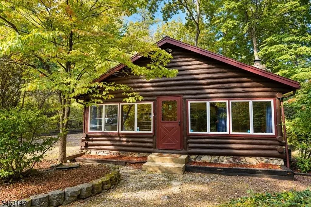 10 Cliff Rd, West Milford Twp.