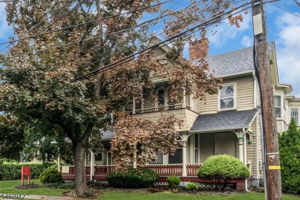 133 E 7th St, Plainfield City