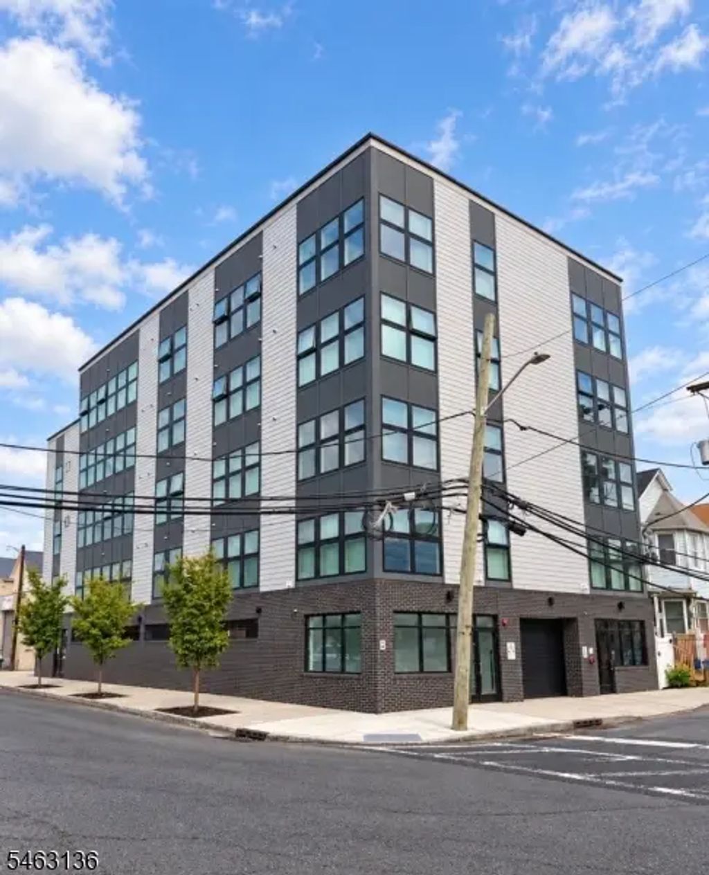 529 Mulberry, Newark City