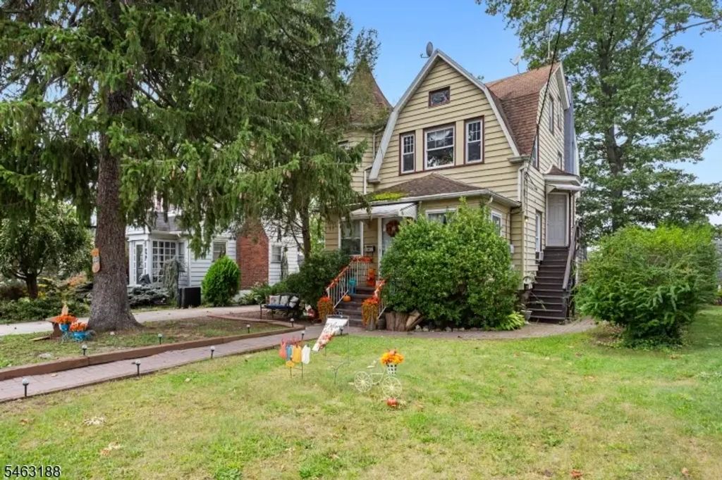 298 Carmita Ave, Rutherford Boro