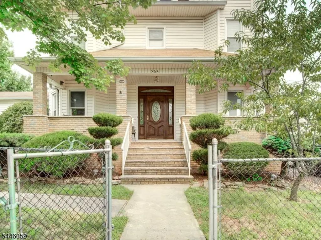 564 Passaic Ave, Kenilworth Boro