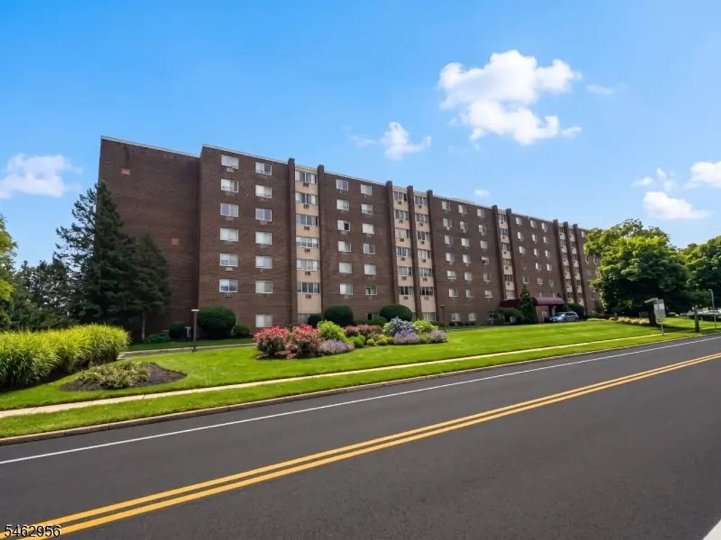 860 Lower Ferry Rd, Ewing Twp.