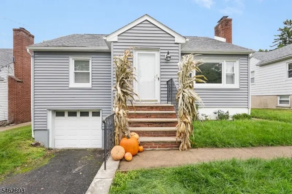 17 Ralph Pl, Morristown Town
