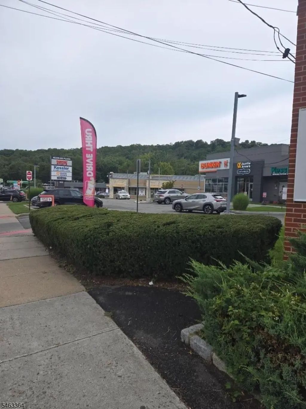 561 Northfield Ave, West Orange Twp.