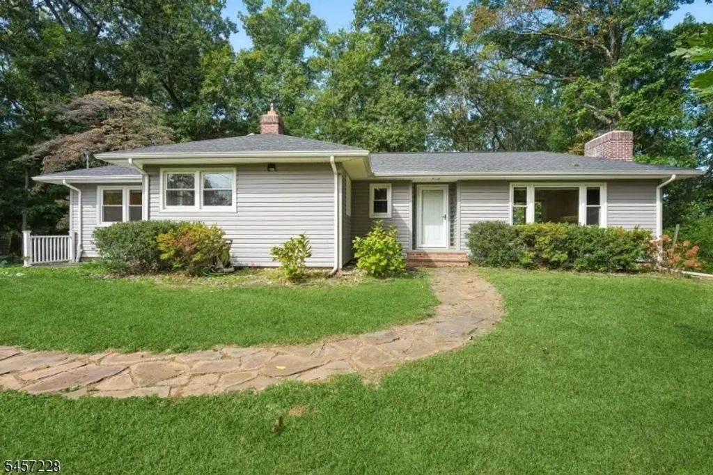 161 Spencer Rd, Bernards Twp.