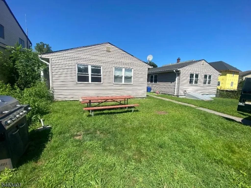 35 Paterson Ham Burg Tpk, Riverdale Boro