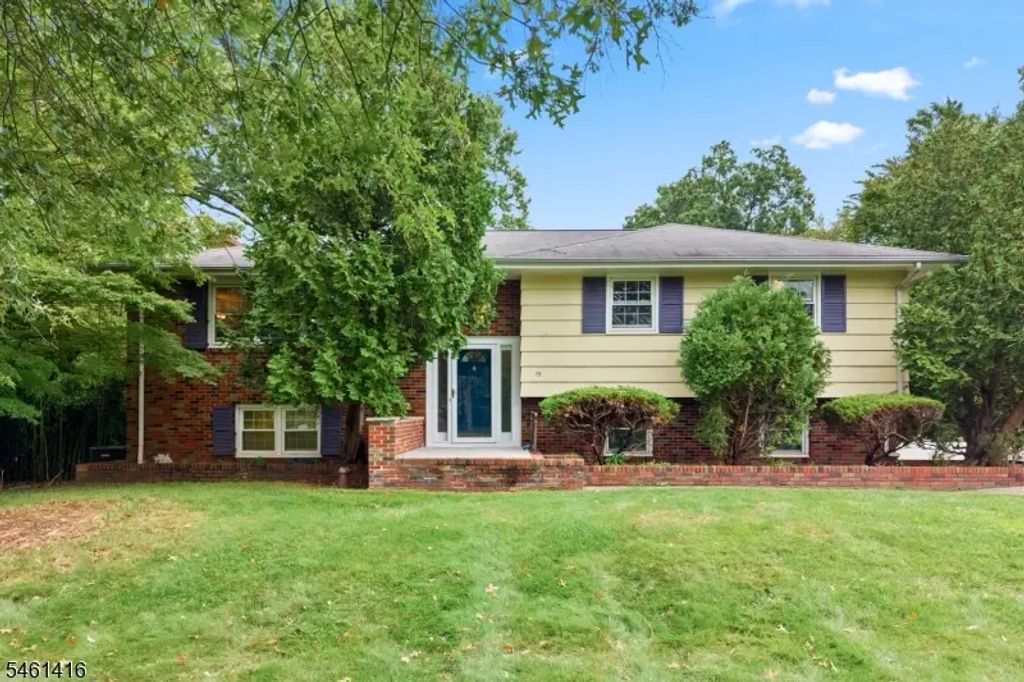 15 Partridge Rd, Hillsborough Twp.
