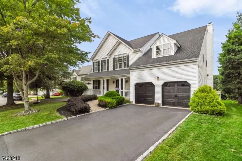 36 Bluebird Way, Raritan Boro