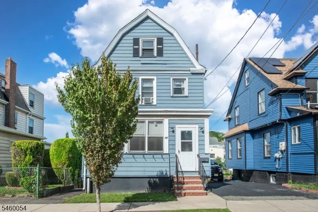19 Whittlesey Ave, West Orange Twp.