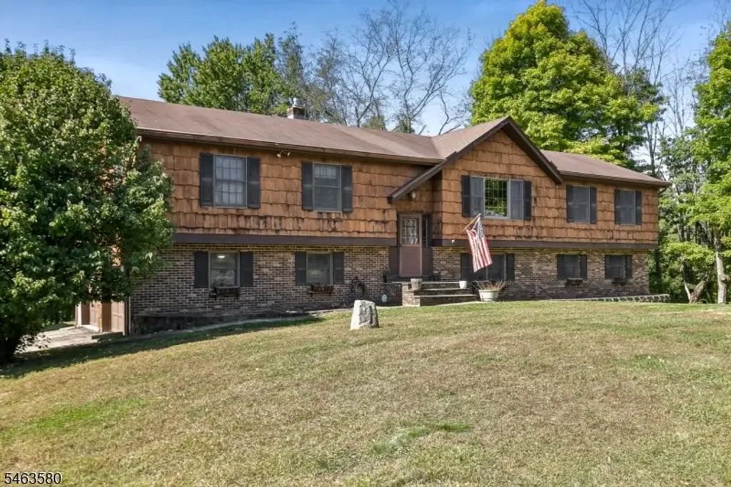 111 Beemer Church Rd, Wantage Twp.