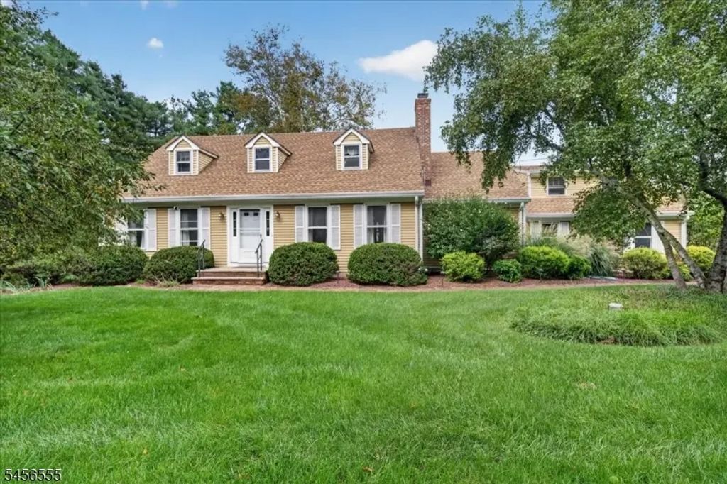 115 Old York Rd, Raritan Twp.