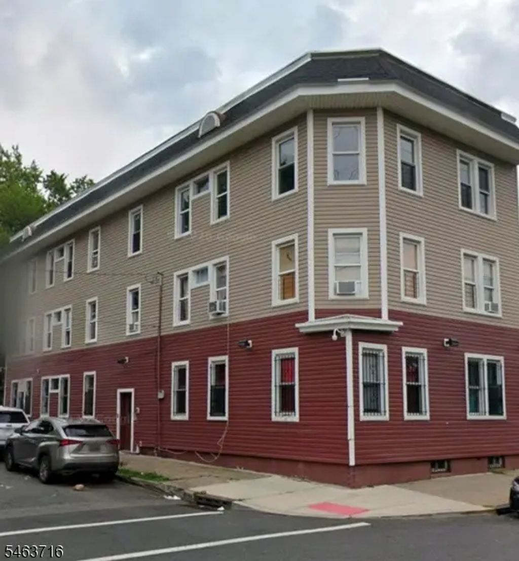 544 Grove St, Irvington Twp.