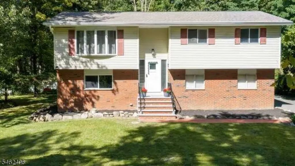 36 S Cherry Rd, Jefferson Twp.