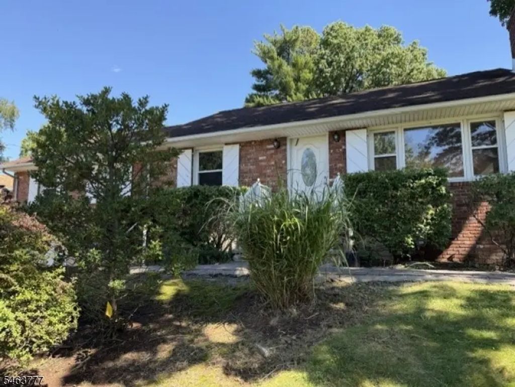 12 Gordon Ct, Bloomfield Twp.