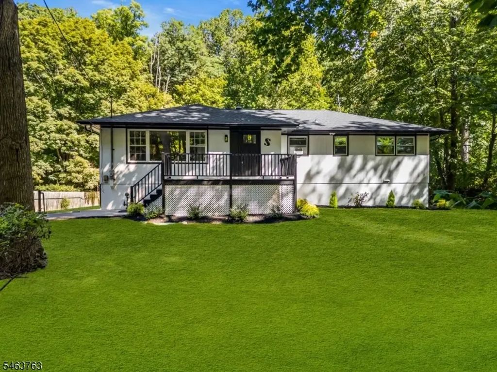 13 Main St, Glen Gardner Boro