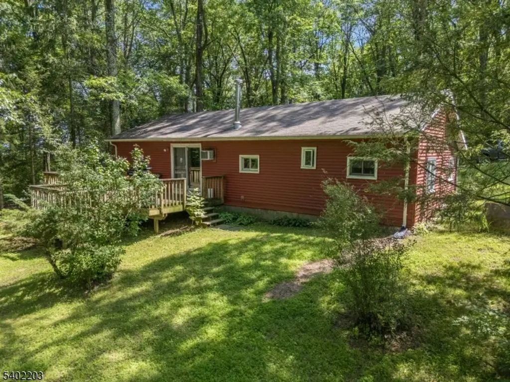 20-22-24 Polktown Road, Union Twp.