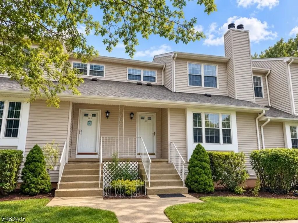 181 Driscoll Ct, Franklin Twp.
