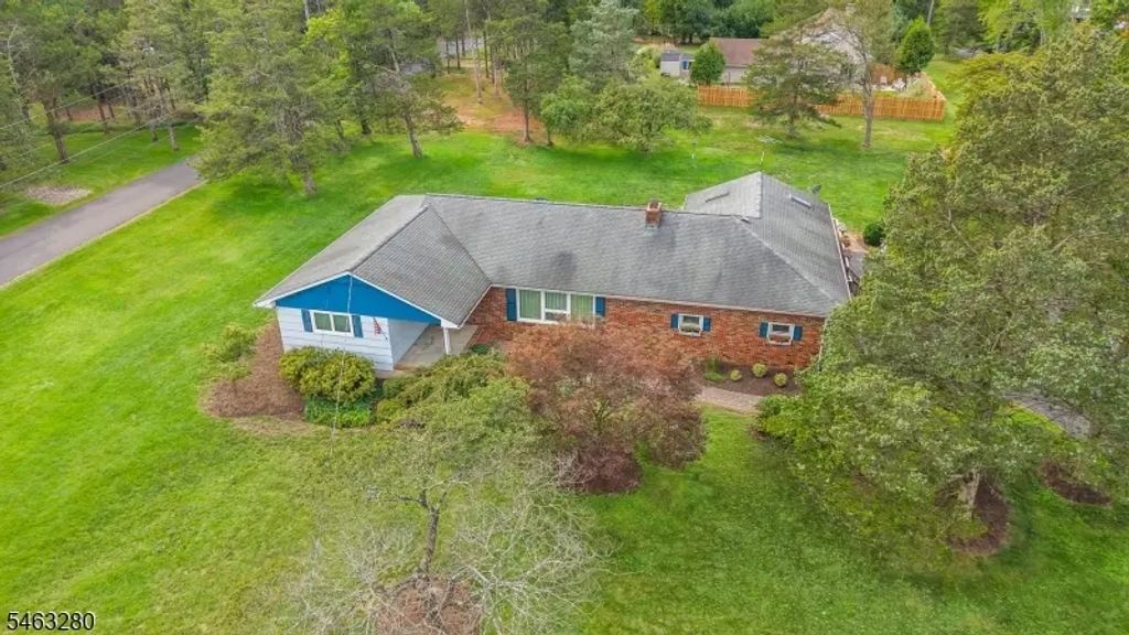 913 Madison Ave, Bridgewater Twp.