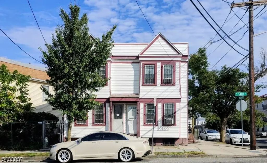 722 S 14th St, Newark City