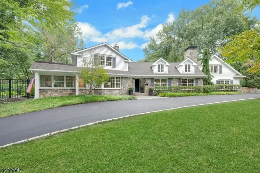 73 Treadwell Ave, Chatham Twp.