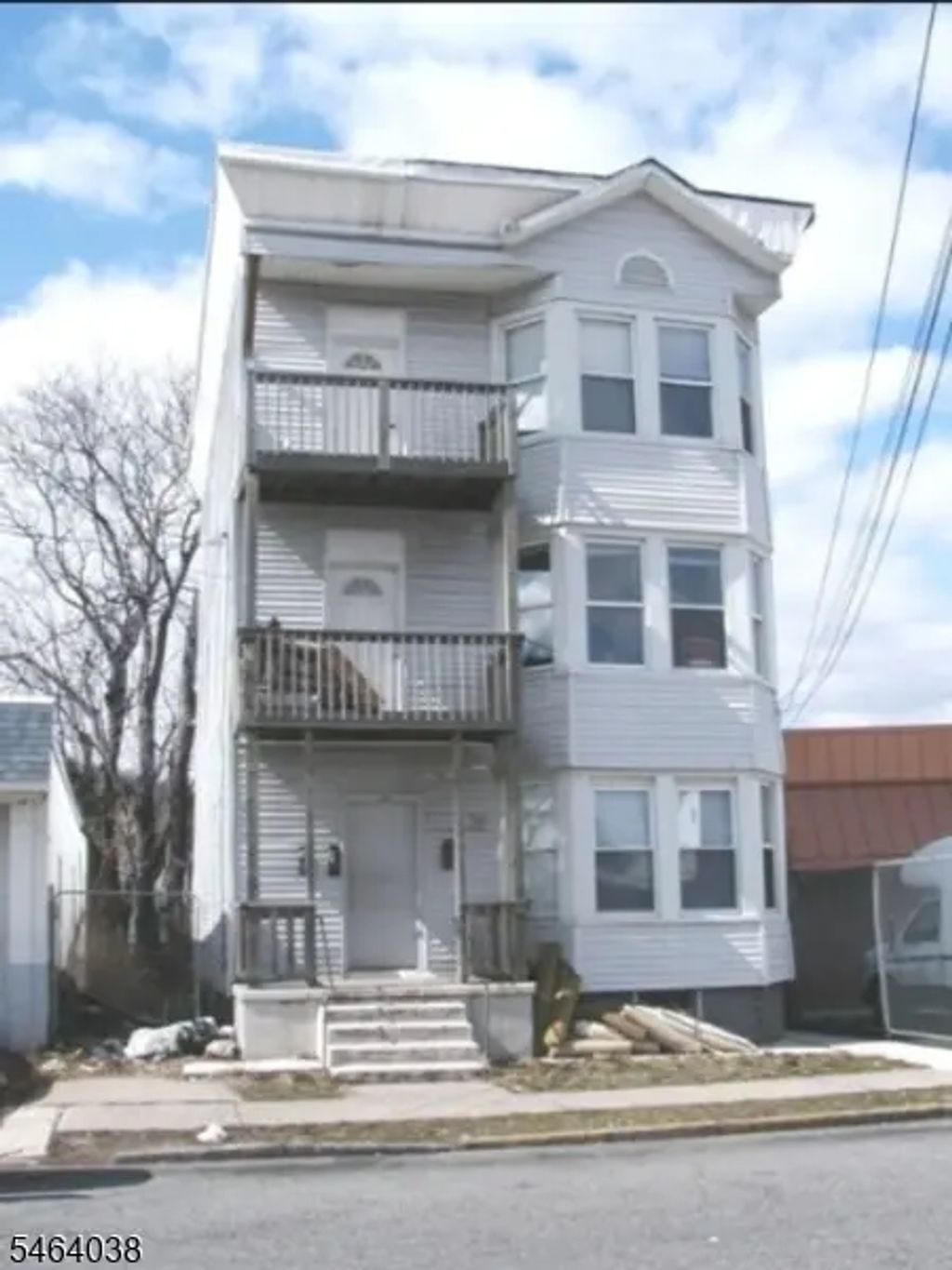 127 Newark Ave, Paterson City
