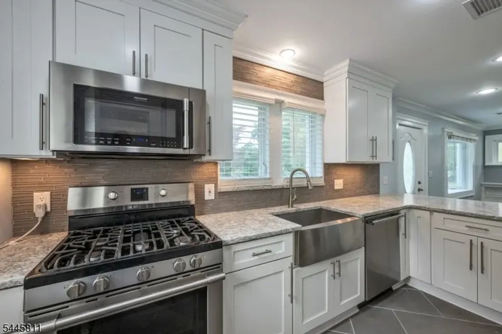 122 Garside Avenue, Wayne Twp.