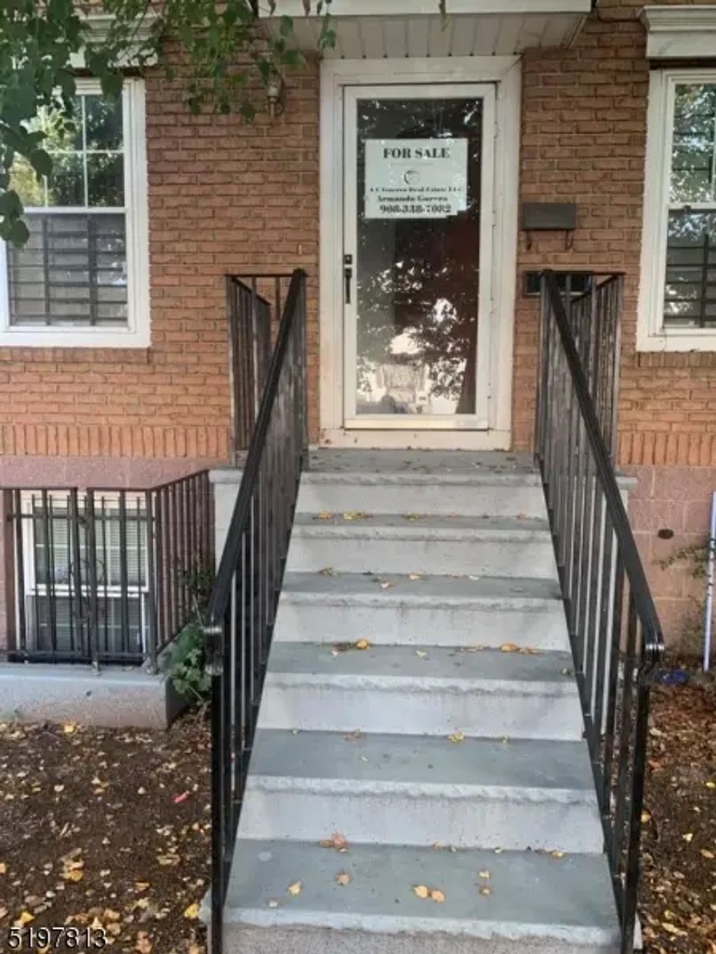 21 Holland St, Newark City