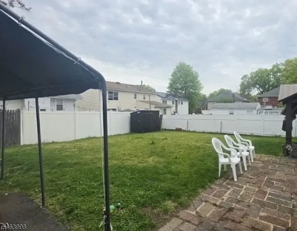 115 Hawthorne, Roselle Boro