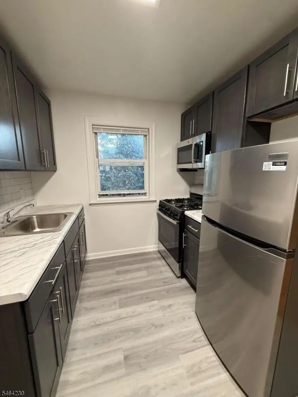 1022 Broad St, Bloomfield Twp.